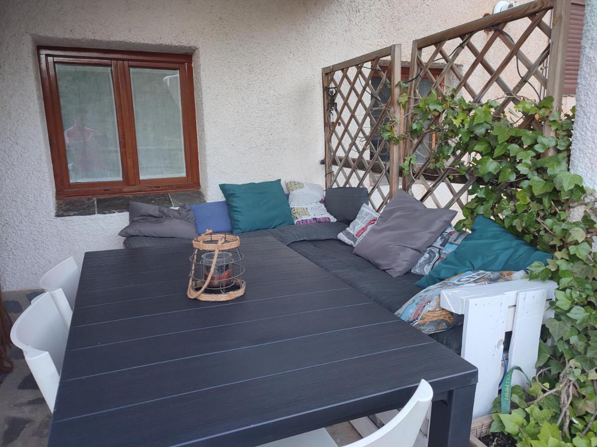 La Launa Apartamento Rural Trevelez Exterior photo